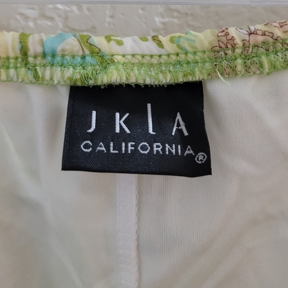 JKLA California skirt - Picture 3 of 3
